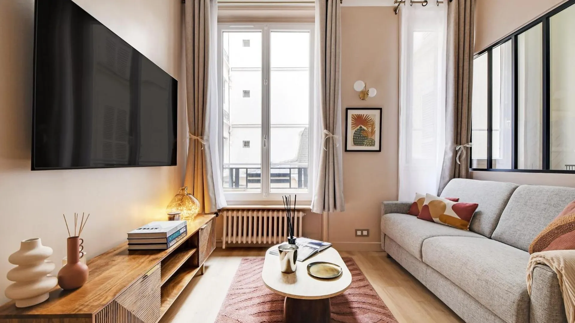 L'Appartement Saint Honore Paris Apartment